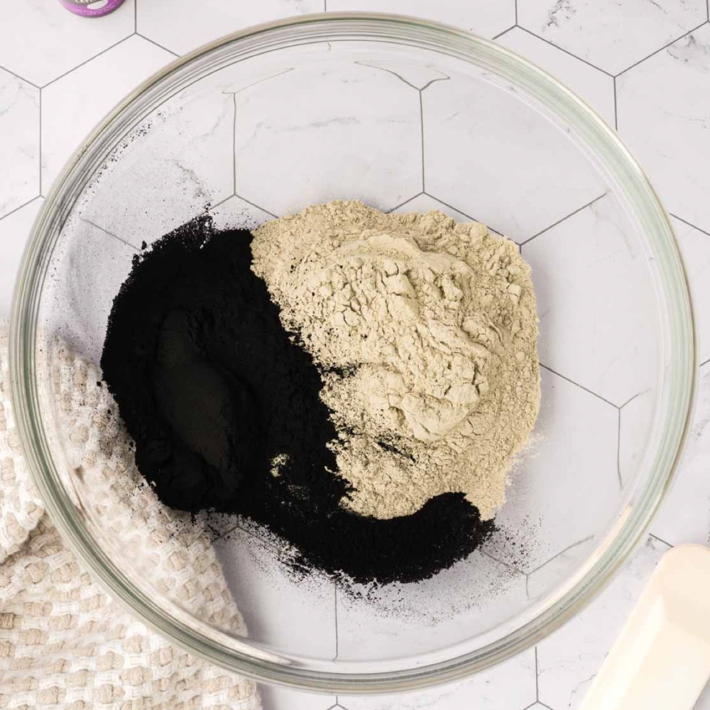 BENTONITE CLAY + CHARCOAL FACE MASK POWDER